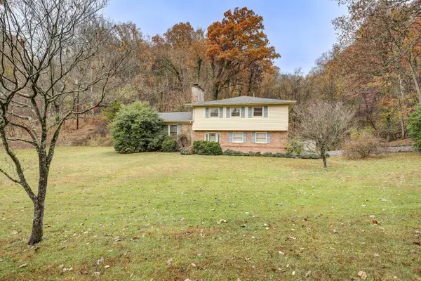 616 Vance DR, Bristol, TN 37620