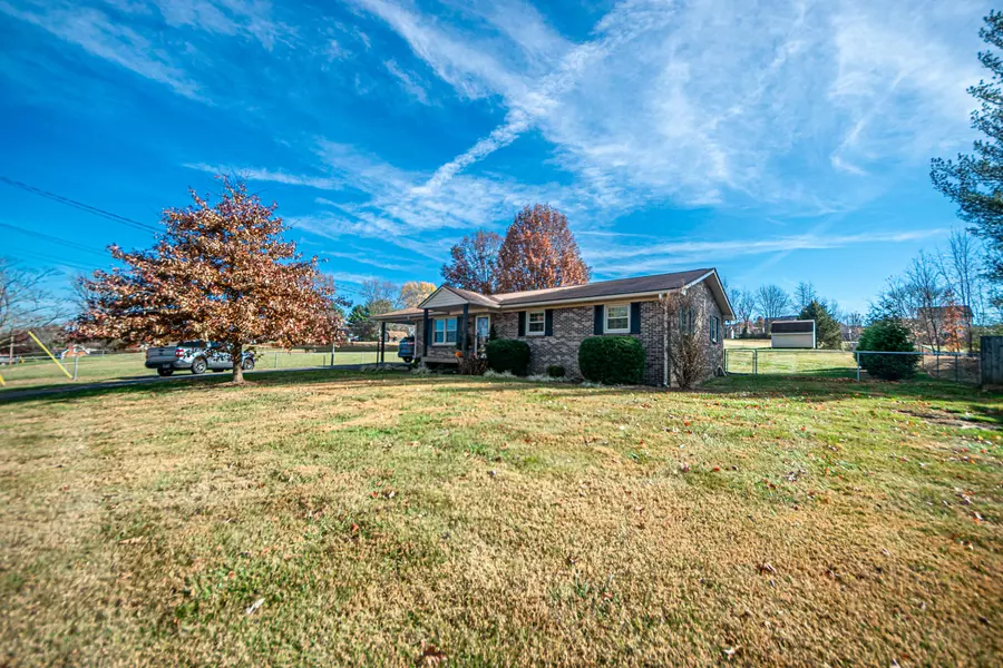 320 Hugh Cox RD, Gray, TN 37615