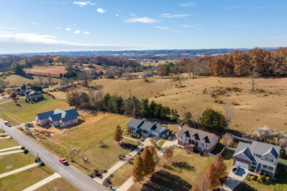 Jonesborough, TN 37659,141 Olde Farm DR