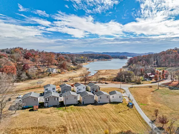 Rutledge, TN 37861,196 Roberts RDG