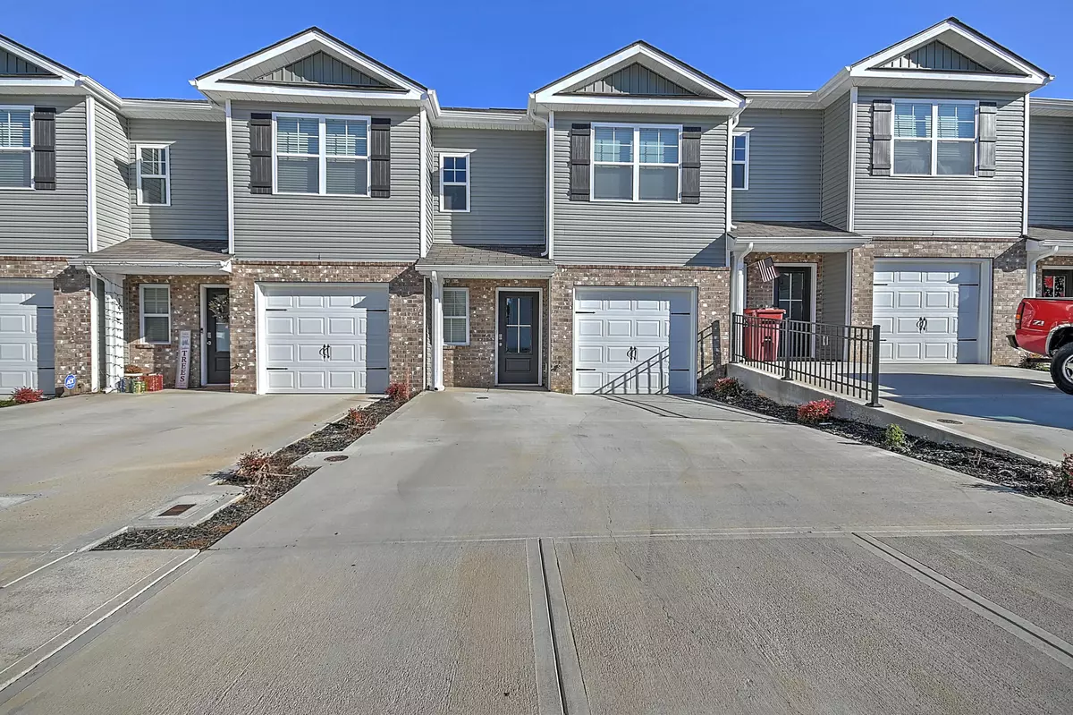 Johnson City, TN 37615,30 Moon Rock CT #30