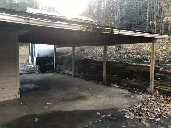 Roan Mountain, TN 37687,145 Harrison Street Hollow RD