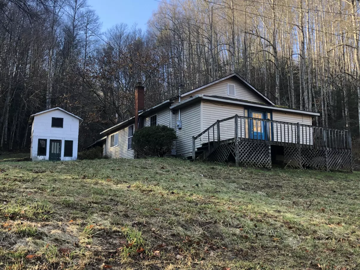 Roan Mountain, TN 37687,145 Harrison Street Hollow RD