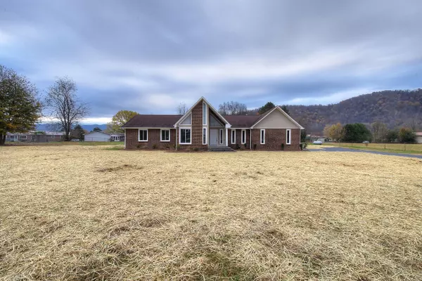 Elizabethton, TN 37643,127 Creola LN