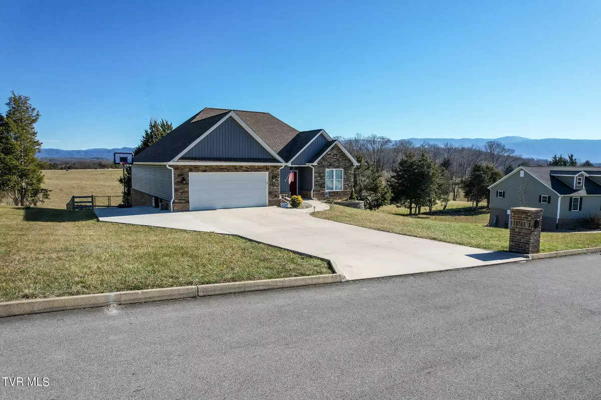 Greeneville, TN 37745,276 Grace DR