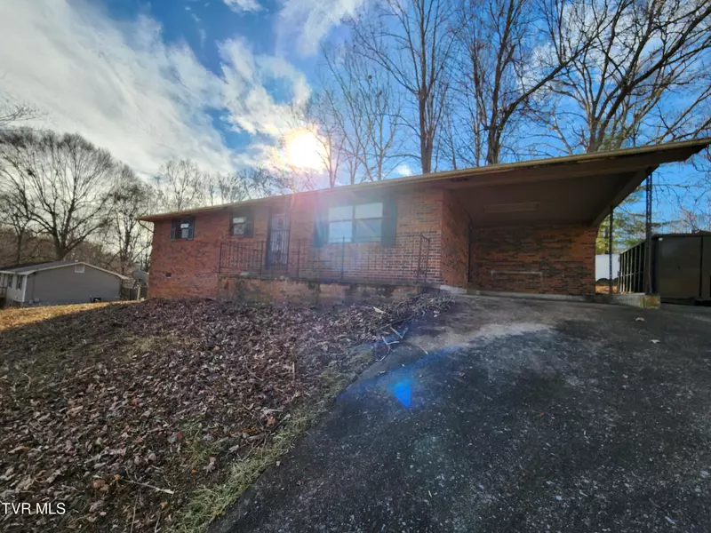 238 Catawba ST, Church Hill, TN 37642