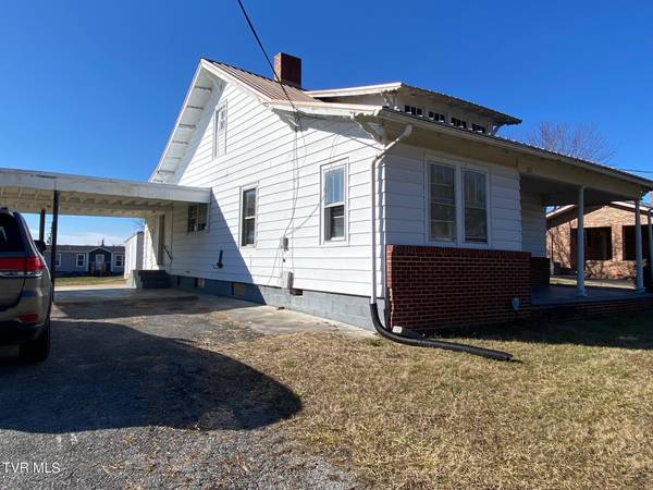 Mosheim, TN 37818,185 Emerald RD