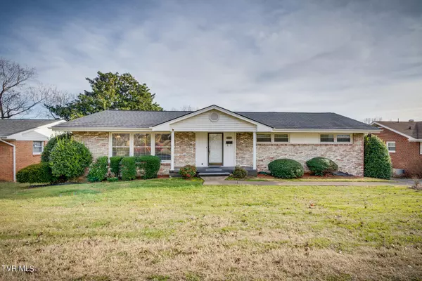 1021 Lake ST, Kingsport, TN 37660