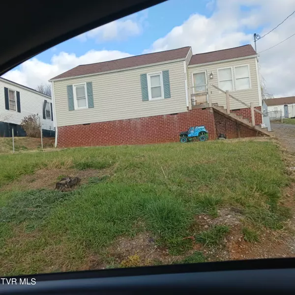 Kingsport, TN 37660,3336 Adaline ST