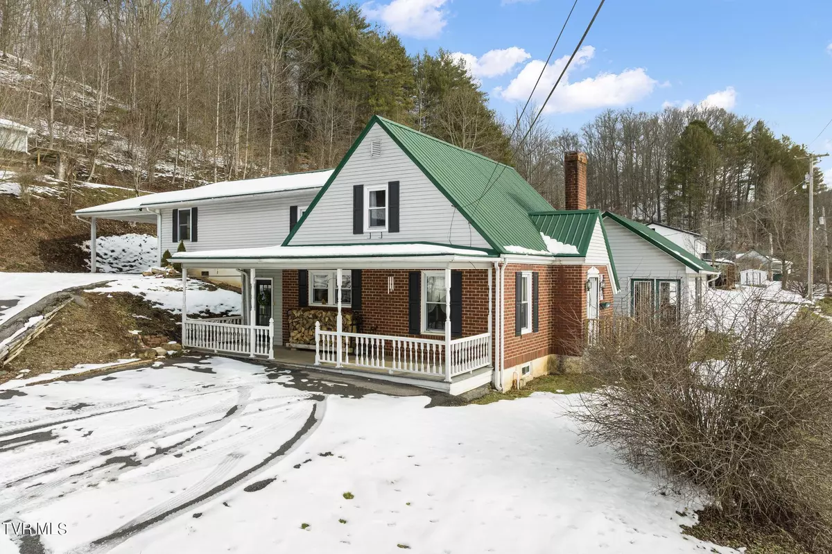 Big Stone Gap, VA 24219,4415 Powell Valley RD