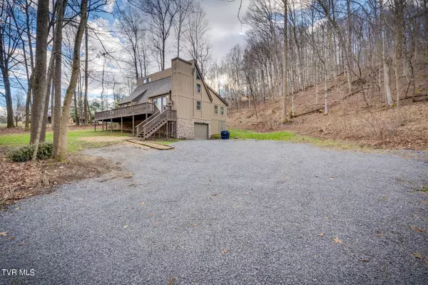 Blountville, TN 37617,277 Jh Fauver RD