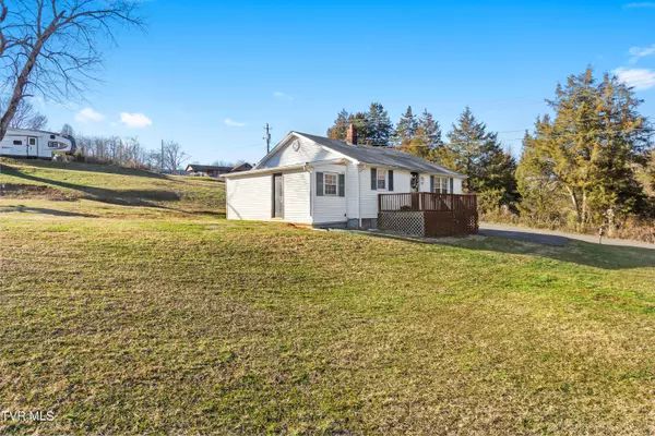 Blountville, TN 37617,207 Morelock DR