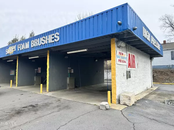 Johnson City, TN 37601,300 Broadway ST