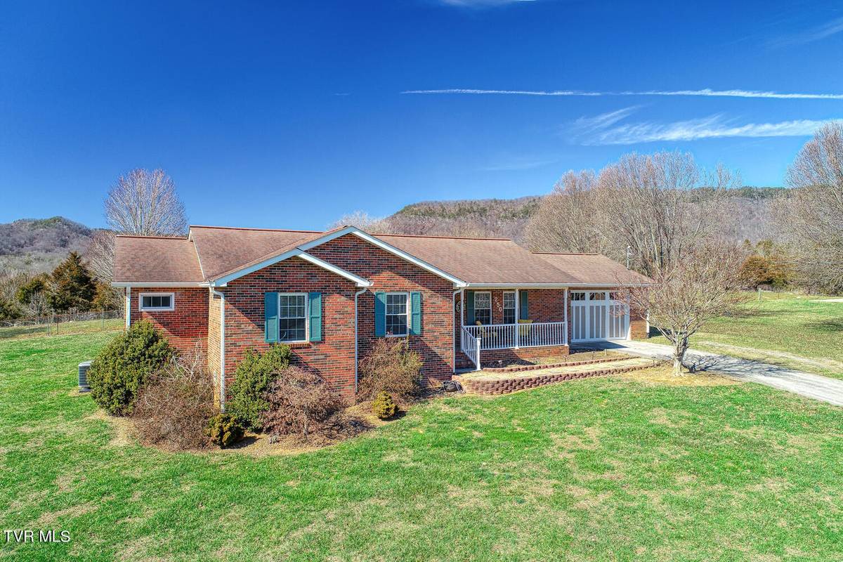 Rogersville, TN 37857,250 Stewart Hills DR