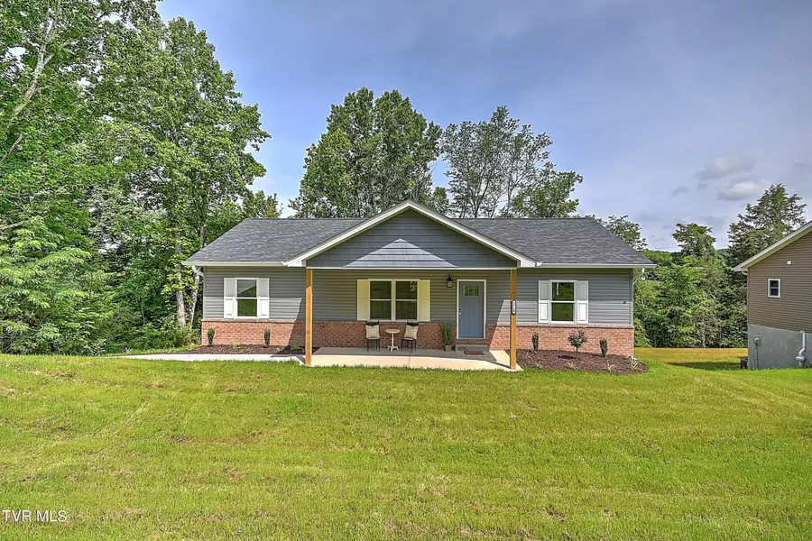 1718 Cindy DR, Greeneville, TN 37743