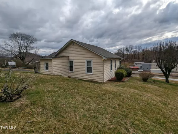 Weber City, VA 24290,435 Dogwood ST