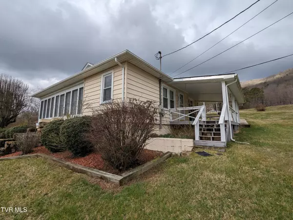 Weber City, VA 24290,435 Dogwood ST