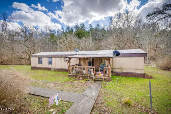 277 Perry Smith LN, Rogersville, TN 37857