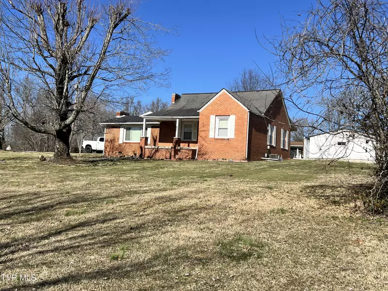 105 Greendale RD, Johnson City, TN 37601