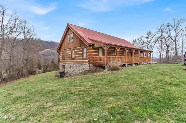 Jonesville, VA 24263,9360 Middle Wallens Creek RD