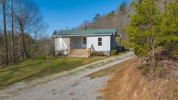 Sneedville, TN 37869,635 Jacobs Hollow RD