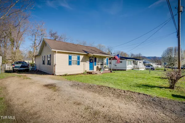 Johnson City, TN 37604,404 Barton ST