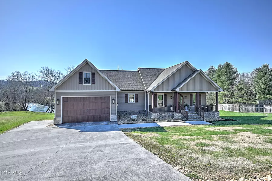 113 Brittany CIR, Bluff City, TN 37618