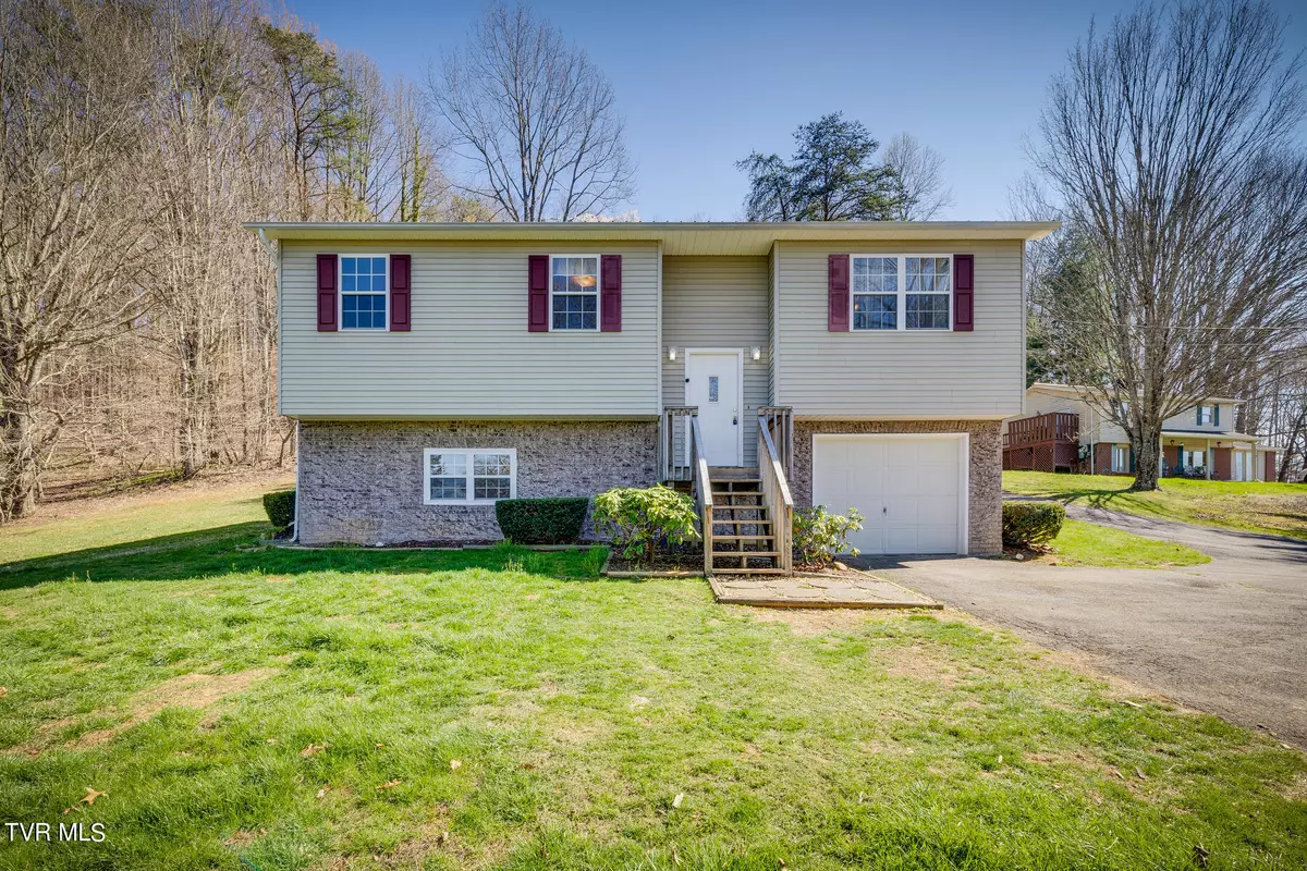 Blountville, TN 37617,215 Talon Private DR