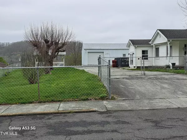 Johnson City, TN 37601,609 Orleans ST