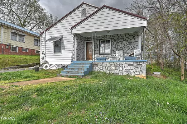 513 Lynn AVE,  Elizabethton,  TN 37643