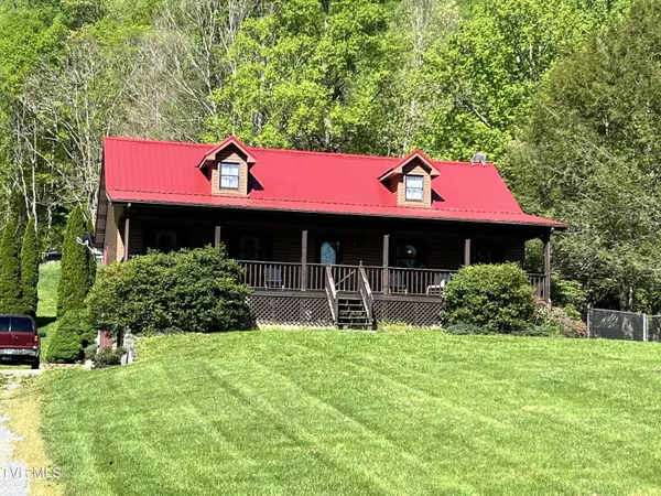 312 Simerly Creek RD, Hampton, TN 37658