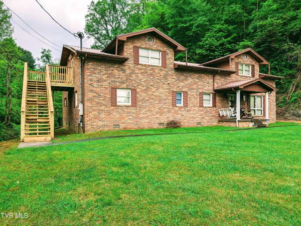 Clintwood, VA 24228,3878 Dickenson HWY