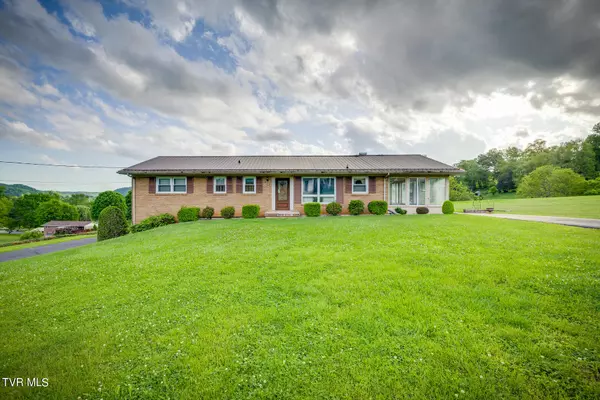 305 Stevenswood DR, Bristol, TN 37620