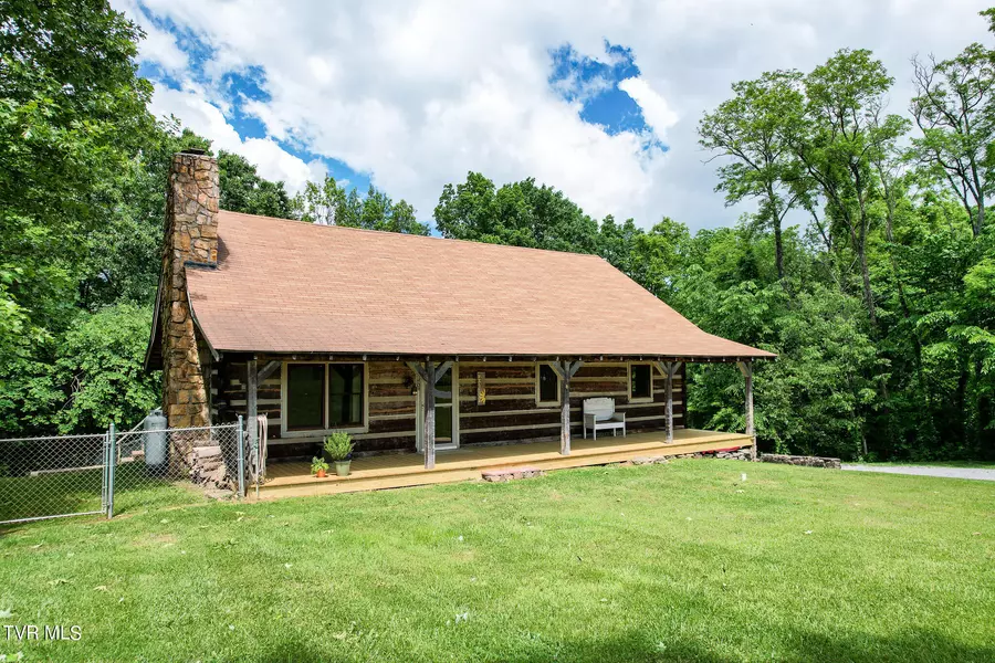 170 Ridgemont DR, Mosheim, TN 37818
