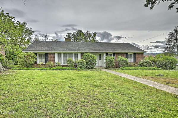 947 7th AVE,  Bristol,  TN 37620