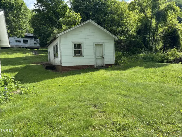 Butler, TN 37640,9334 Roan Creek RD