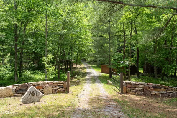 Rogersville, TN 37857,761 Heck Branch RD