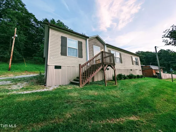 Clintwood, VA 24228,129 Grand View DR