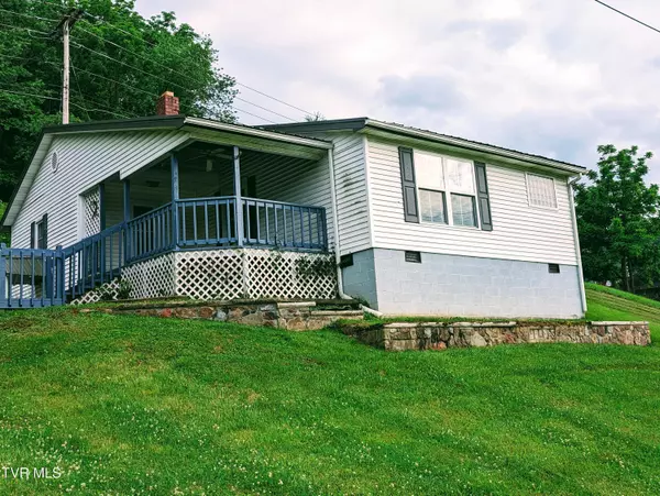 Clintwood, VA 24228,276 Mcclure AVE