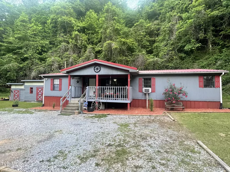 801 Mill Creek RD, Erwin, TN 37650