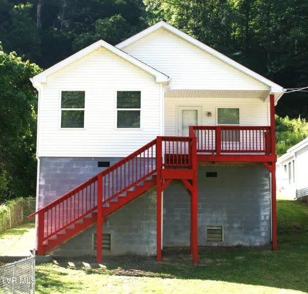 Grundy, VA 24614,1140 Fairview ST