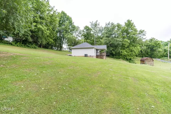 Elizabethton, TN 37643,117 Jack Bradley RD