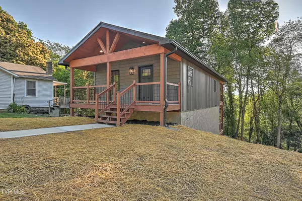 Elizabethton, TN 37643,141 Daniel LN