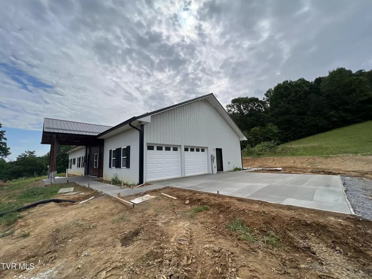 Fall Branch, TN 37656,545 Fordtown Rd RD