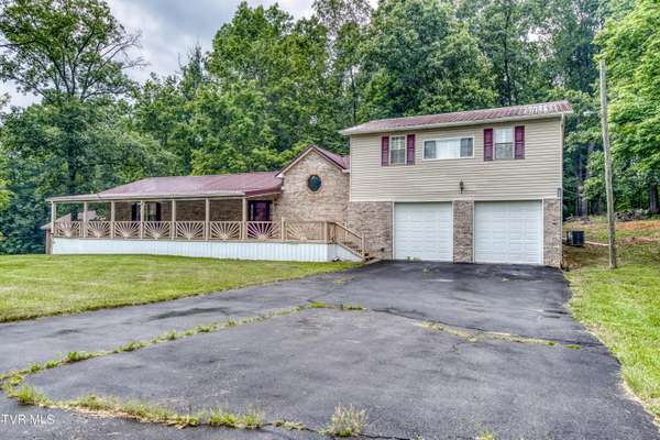 470 Morelock Drive DR, Blountville, TN 37617