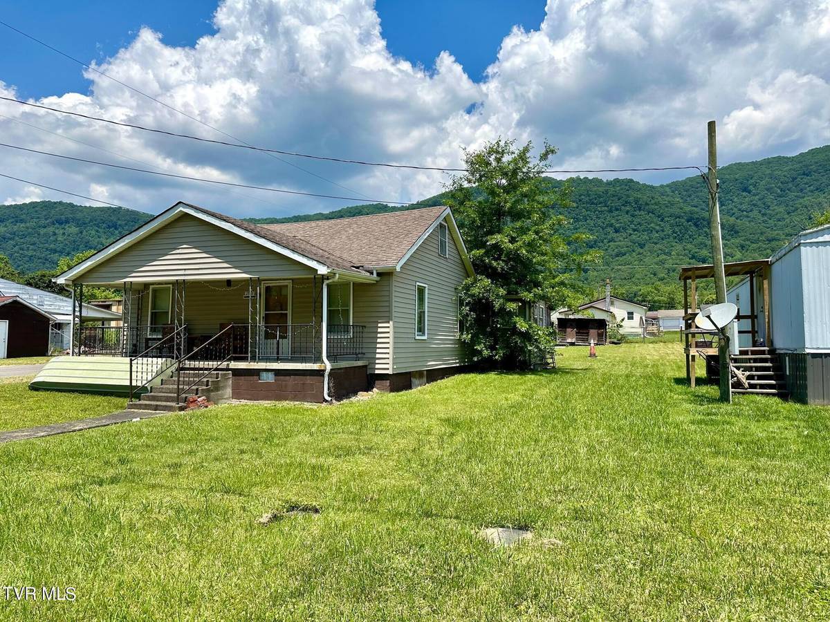 Big Stone Gap, VA 24219,2801/2805 1st AVE