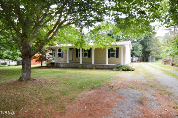 2020 Upper Stone Mtn RD, Unicoi, TN 37692