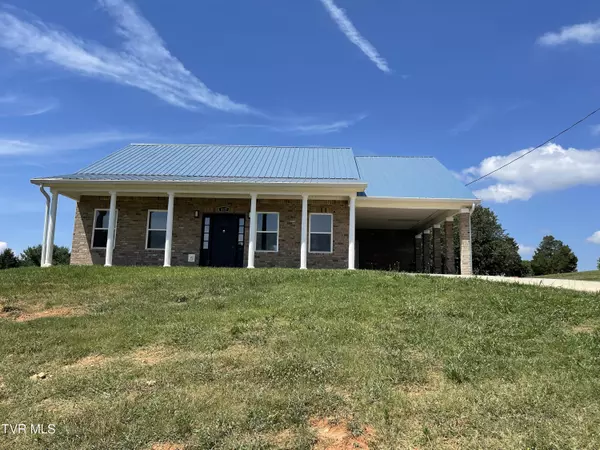 Dandridge, TN 37725,415 Wine RD