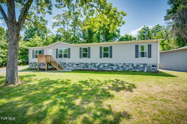 341 Haw Ridge RD, Piney Flats, TN 37686