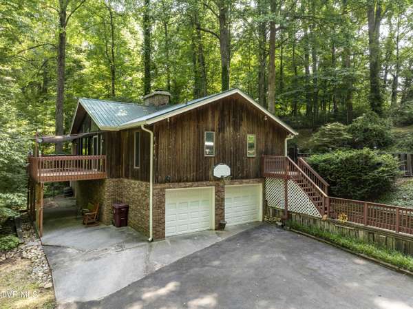 2933 Cherokee RD, Johnson City, TN 37604